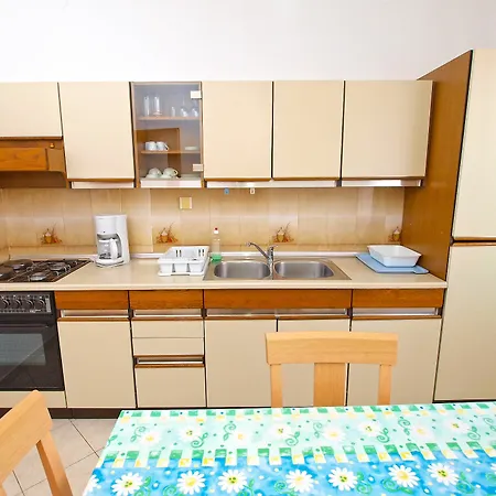 Fumica 954 Apartment